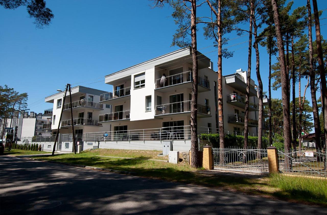 Apartament Ikar - 2 Pokojowy Przy Morzu Z Balkonem Pobierowo Exteriör bild