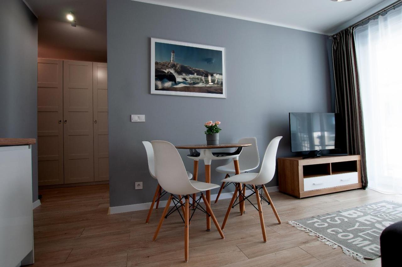 Apartament Ikar - 2 Pokojowy Przy Morzu Z Balkonem Pobierowo Exteriör bild